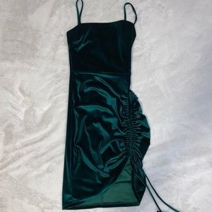 Windsor short velvet emerald green dress with tie on the side